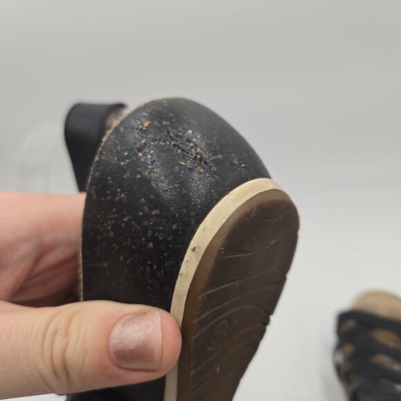 Dansko Valentina Women’s Sz 11 EU 42 Gladiator Sandals Wedge Black Leather Caged - Picture 8 of 8